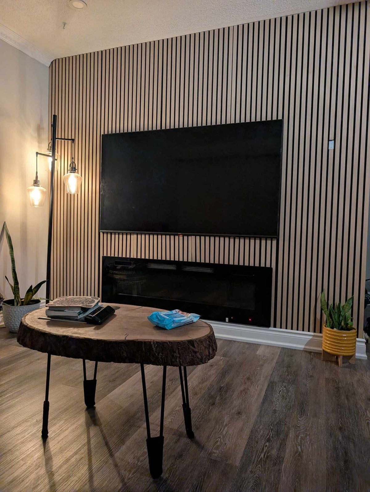 Natural American Oak Black Felt Acoustic Slat Wood Panels